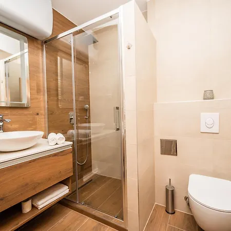 Design Duplex - Main Street View شقة *