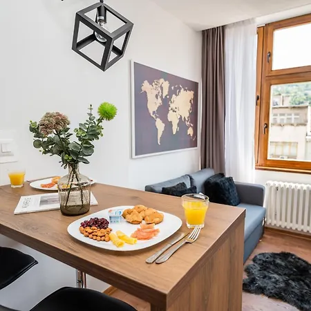 Design Duplex - Main Street View شقة *